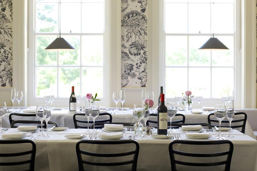 The Manor At Sway - Hotel, Restaurant And Gardens Ngoại thất bức ảnh